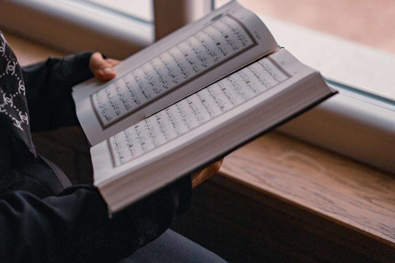 girl seeking benefits of surahs on reciting them daily