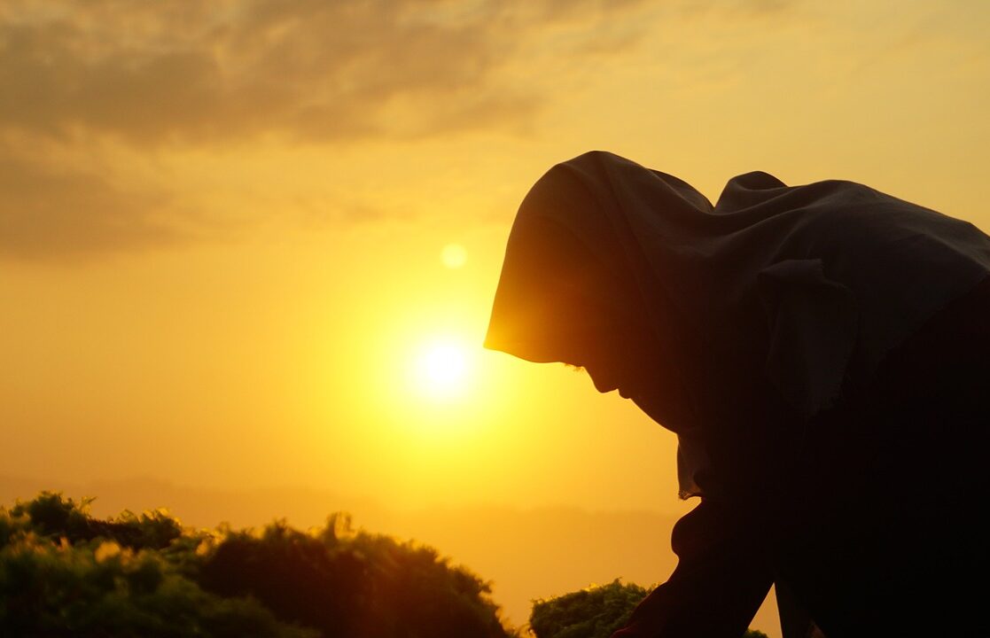 Muslim in sorrow